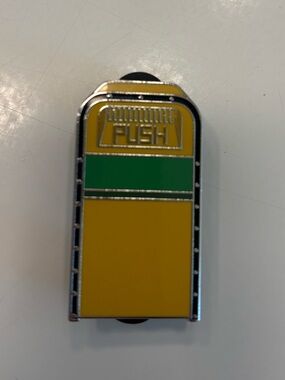 Disney Character Trash Bin Pins - Pluto